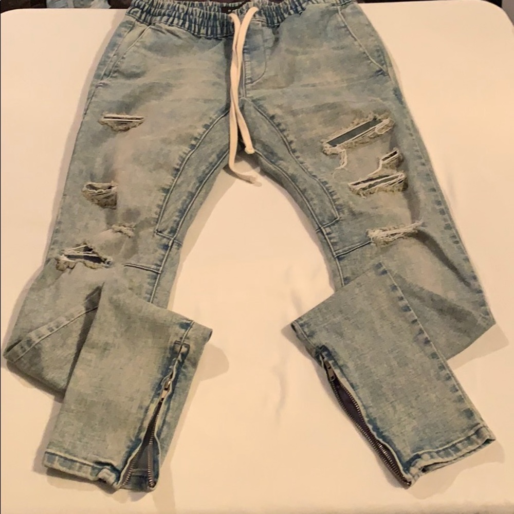 Pacsun Active stretch distressed jeans
